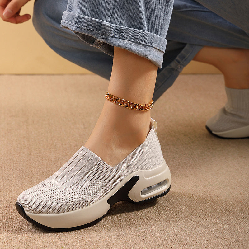 Women Lightweight Knit Slip-On Sneakers Breathable White Low-Top Comfortable