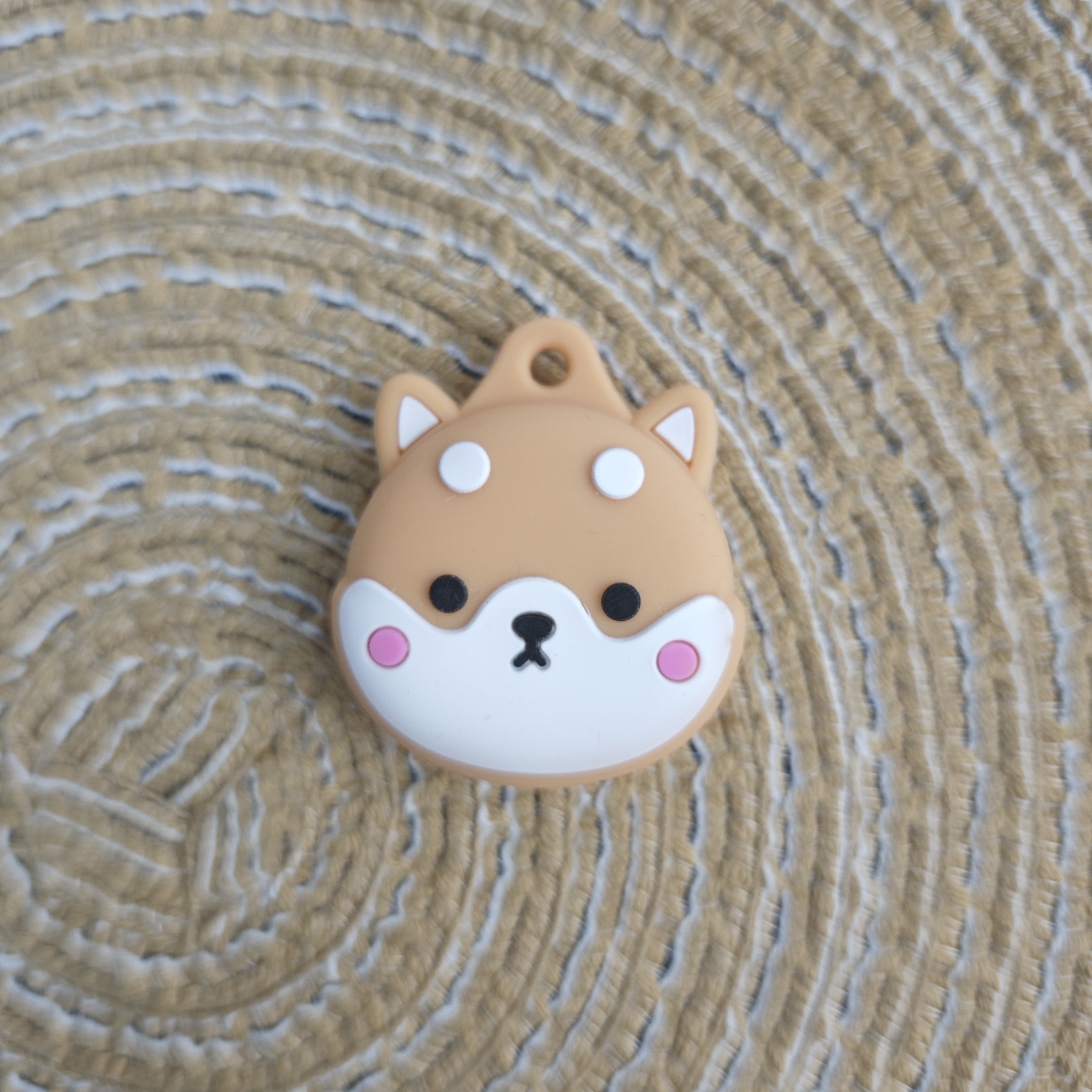 Unisex Silicone Airtag Case Keychain Animal Food Theme Protective Covers