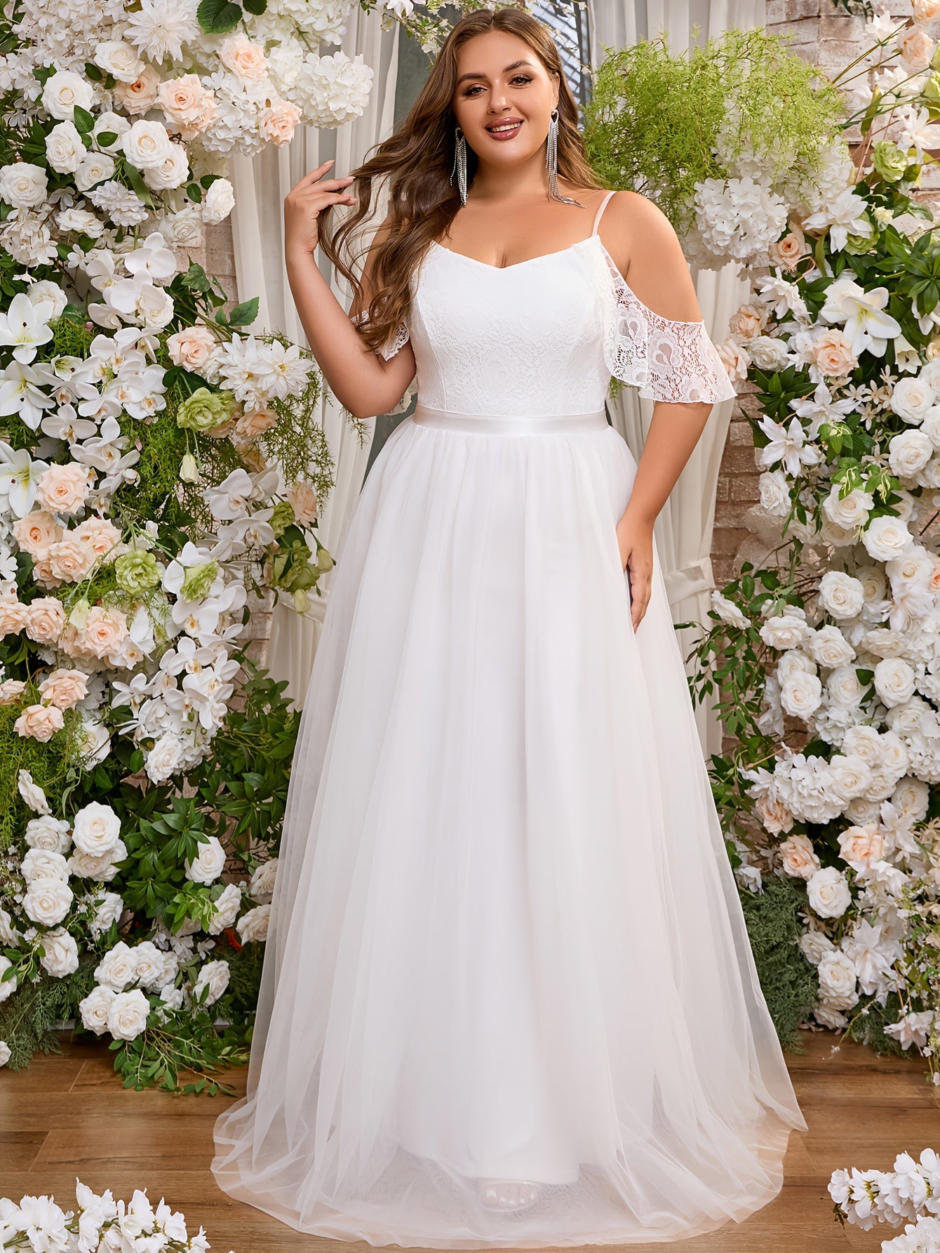 Plus Size Cold Shoulder Lace Wedding Dress Short Sleeve Party Evening