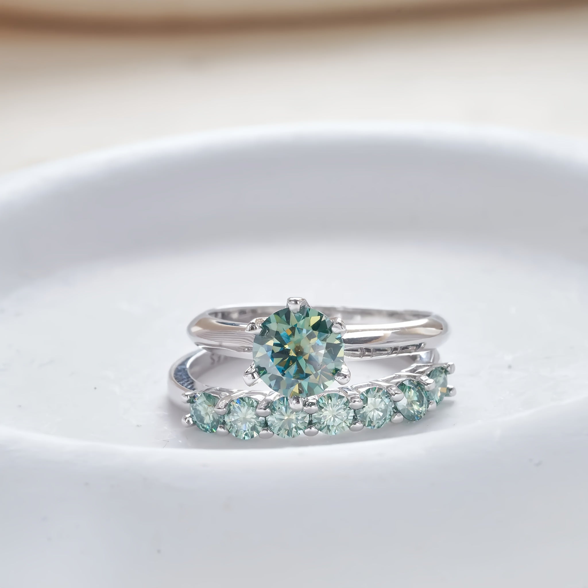 Sterling Silver to'y uzuklar to'plami 1.7CT Moissanite Fransuz uslubidagi yubiley uzuklari