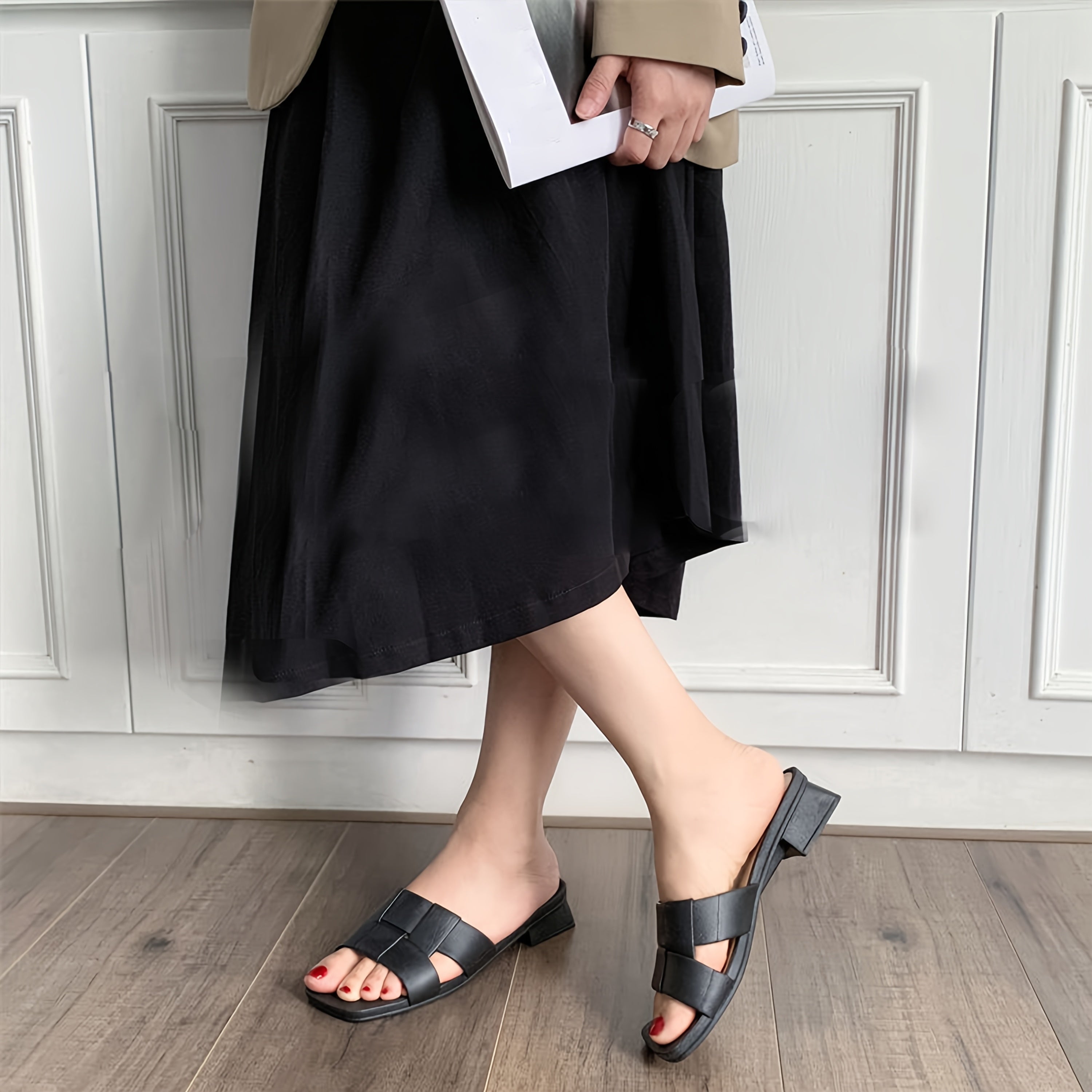 Women's Summer Slip-On Sandals Lightweight EVA Open-Toe Beach Shoes