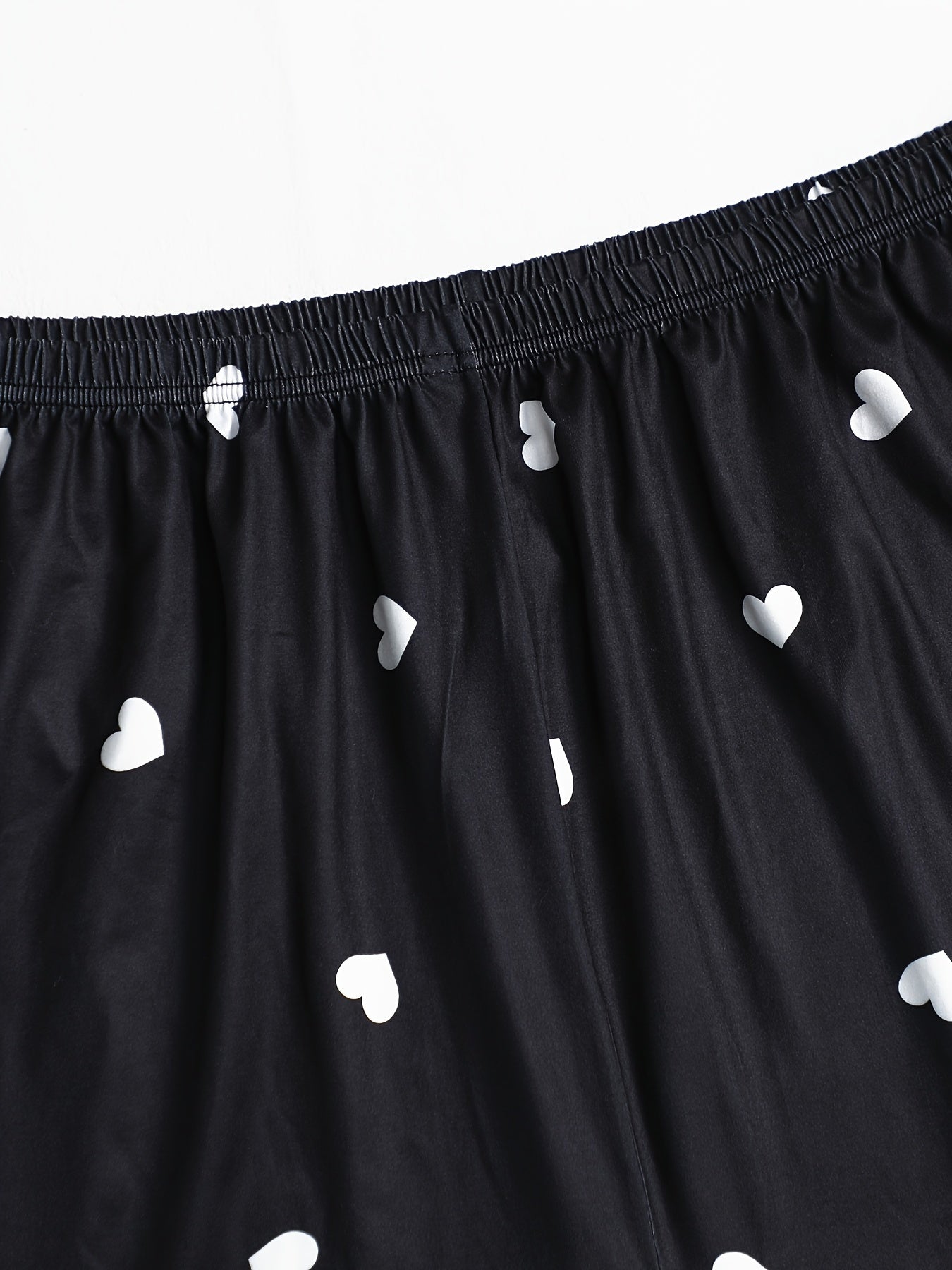 Пижама для женщин больших размеров с принтом сердечек, топом-ками и шортами