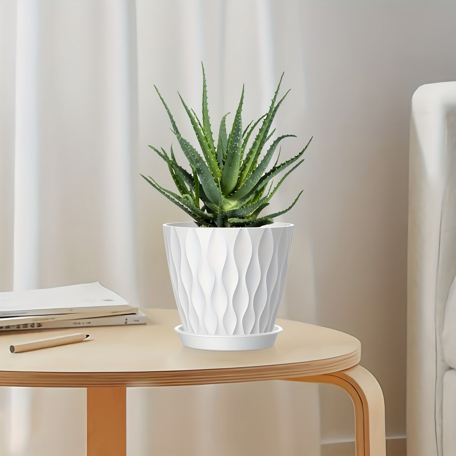 5-Piece Set of 10.16cm Bohemian Striped Plastic Plant Pots with Drainage Holes for Indoor Outdoor Succulents Aloe Snake Plants