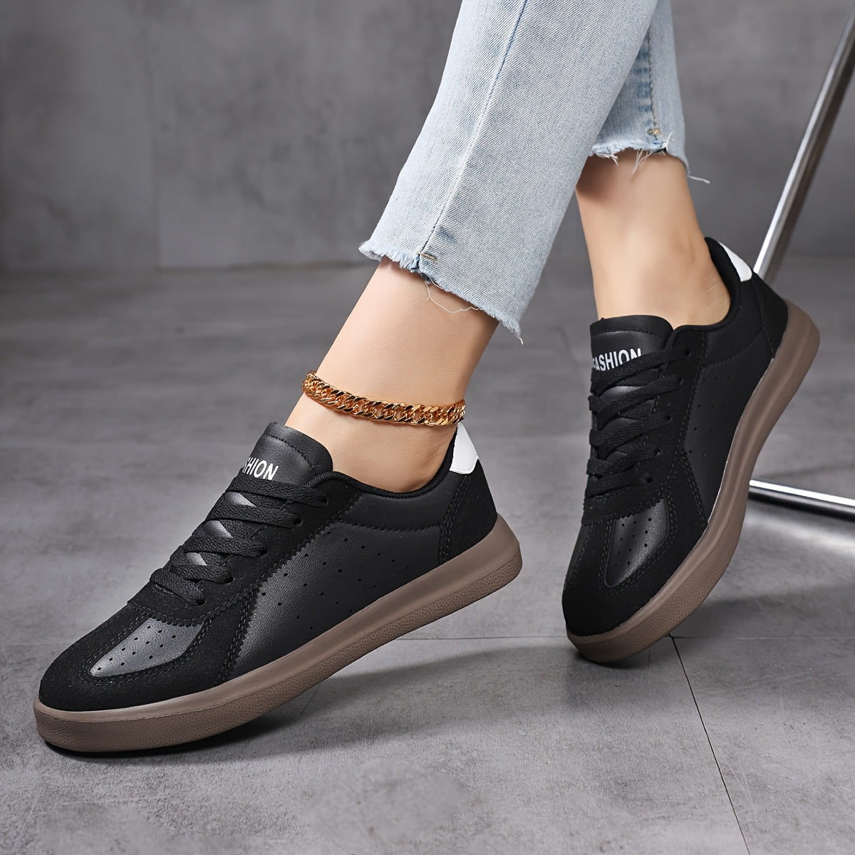 Women's Retro High-Top Sneakers Synthetic Cover Upper Casual Shoes Black/White Beige