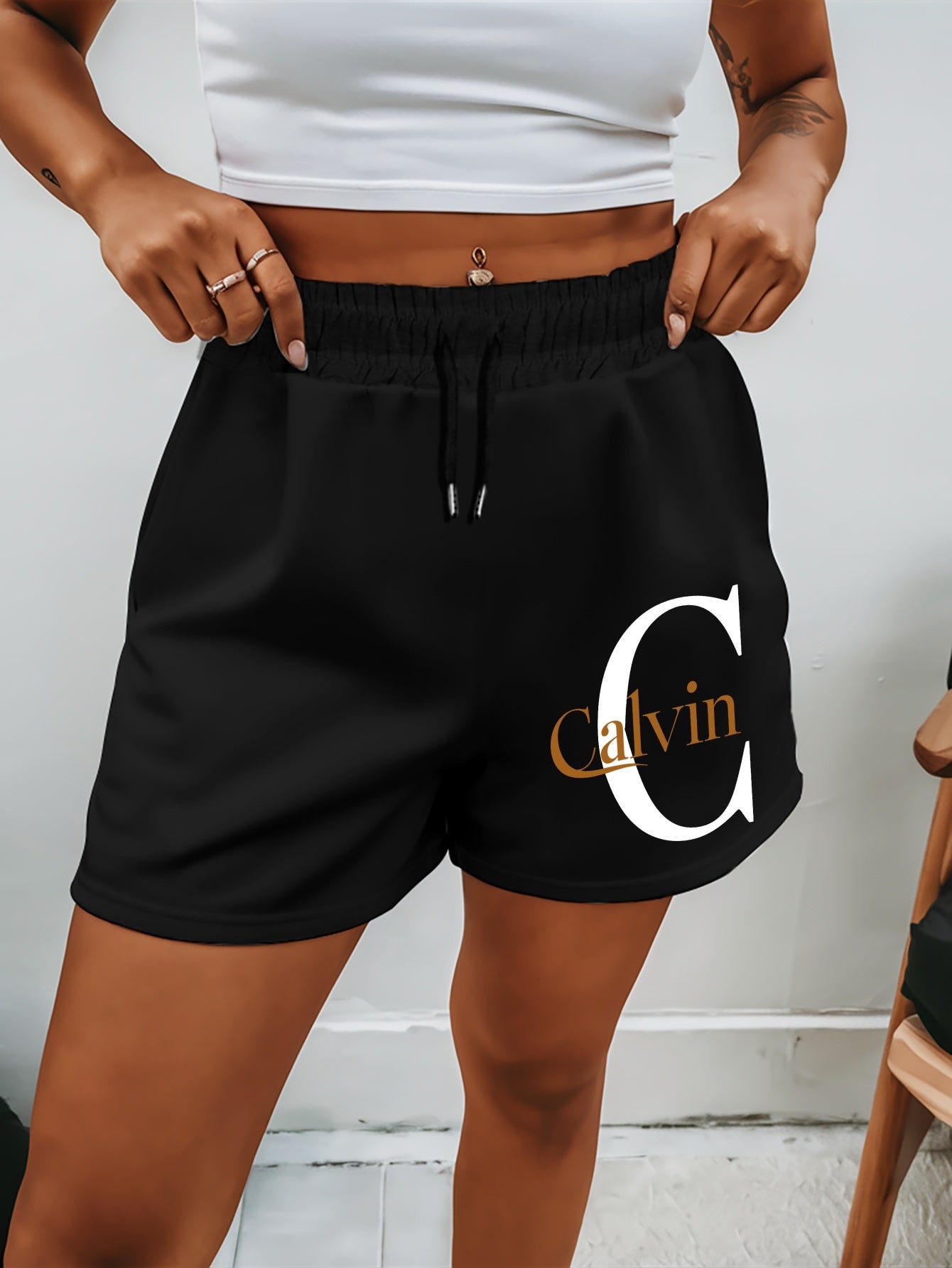 Шорты для женщин больших размеров с графическим принтом, повседневные летние пляжные спортивные шорты Black с золотыми буквами