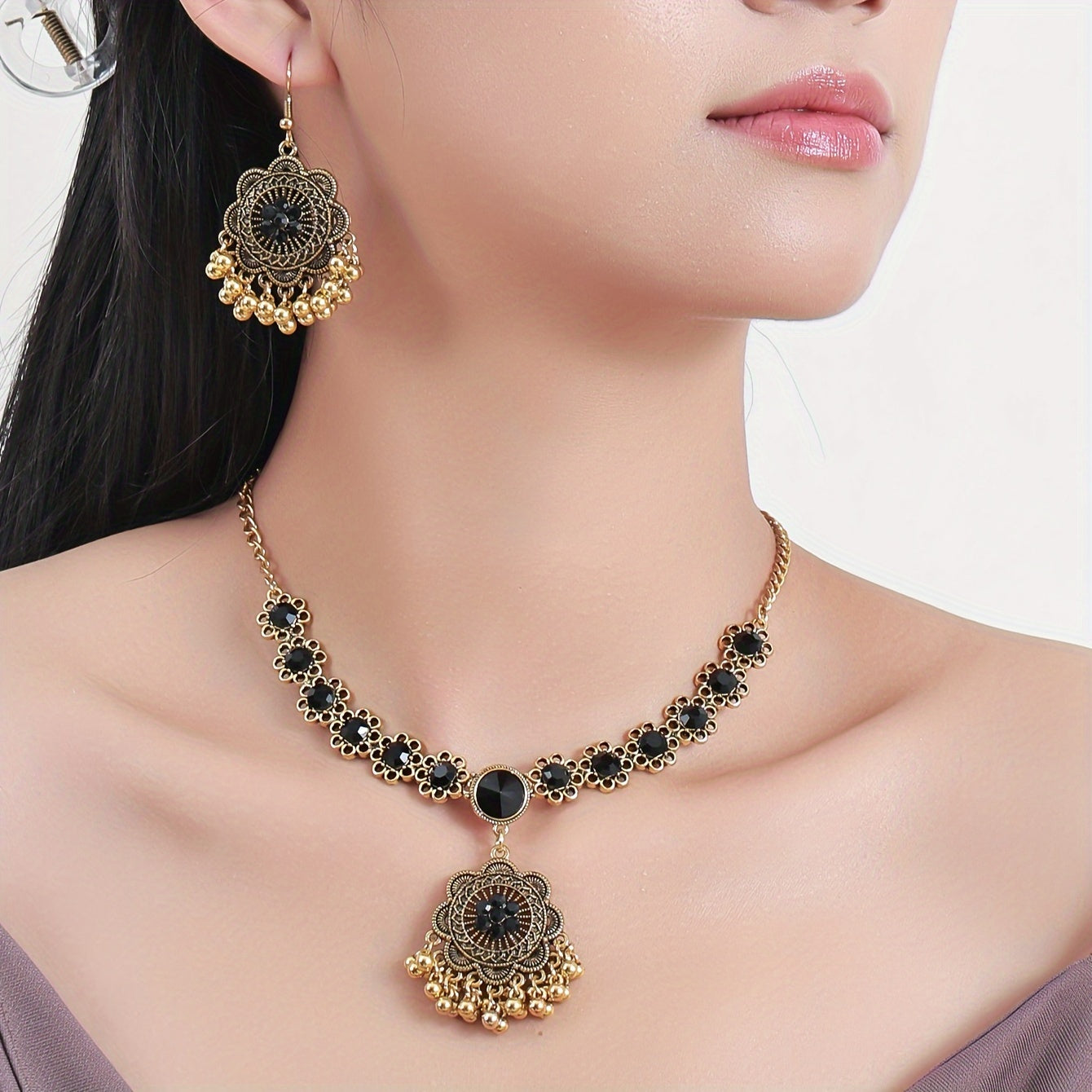 Oksidlangan oltin qoplangan retro saroy gullari shoxli guli marjon va sirg‘alar to‘plami ayollar uchun