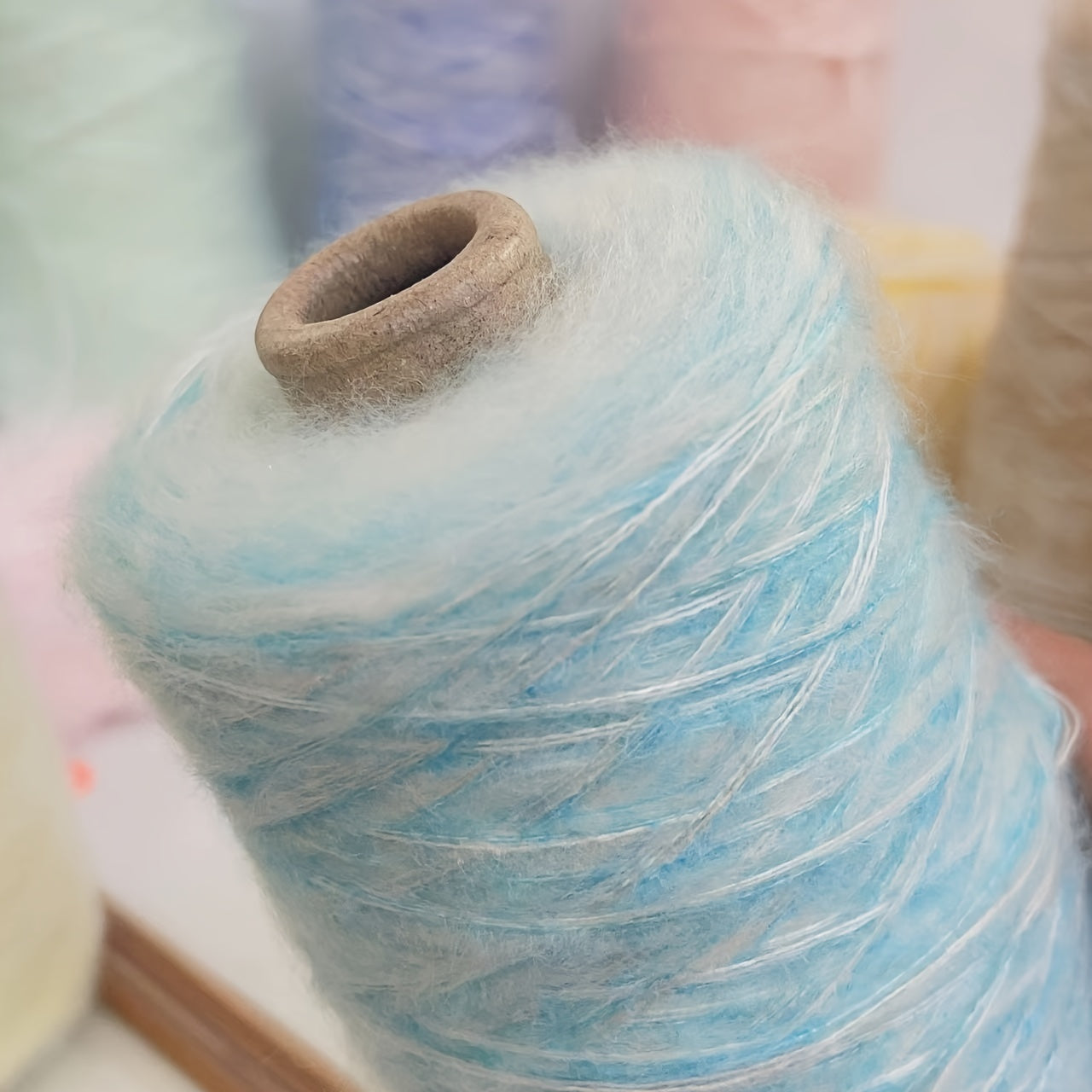 200g Mohair and Acrylic Yarn for Knitting Scarves Sweaters White 1mm Thick