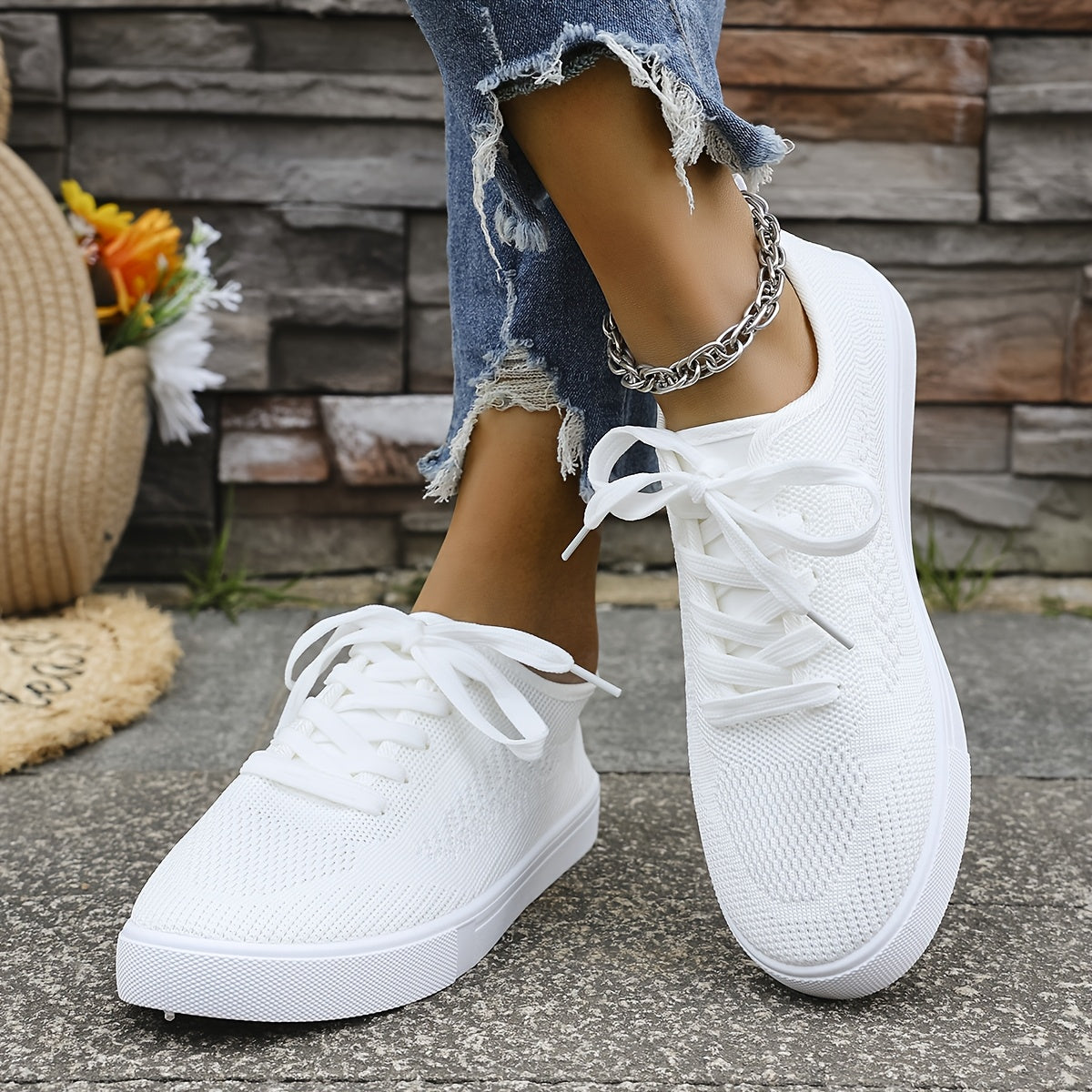 Women's Plus Size Knitted Mesh Sneakers Breathable White Low Top Shoes