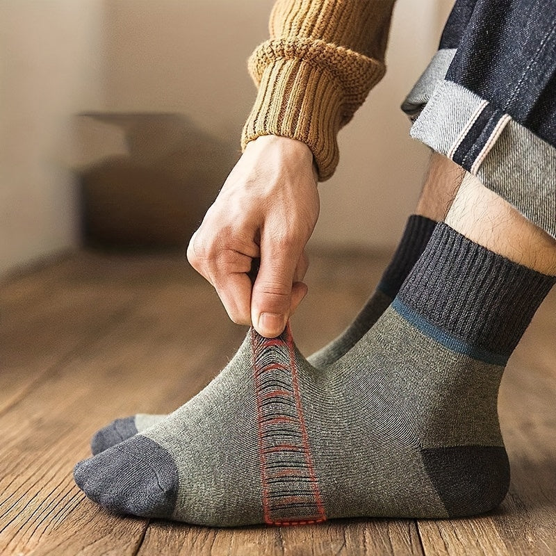 Men's Crew Socks 5-Pack Breathable Odor-Resistant Sweat-Wicking Color Block Sports Casual