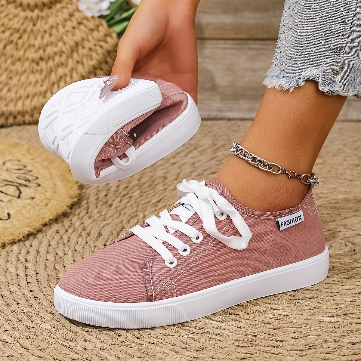 Women's Lightweight White Sneakers with Breathable Soft Sole for Casual Wear