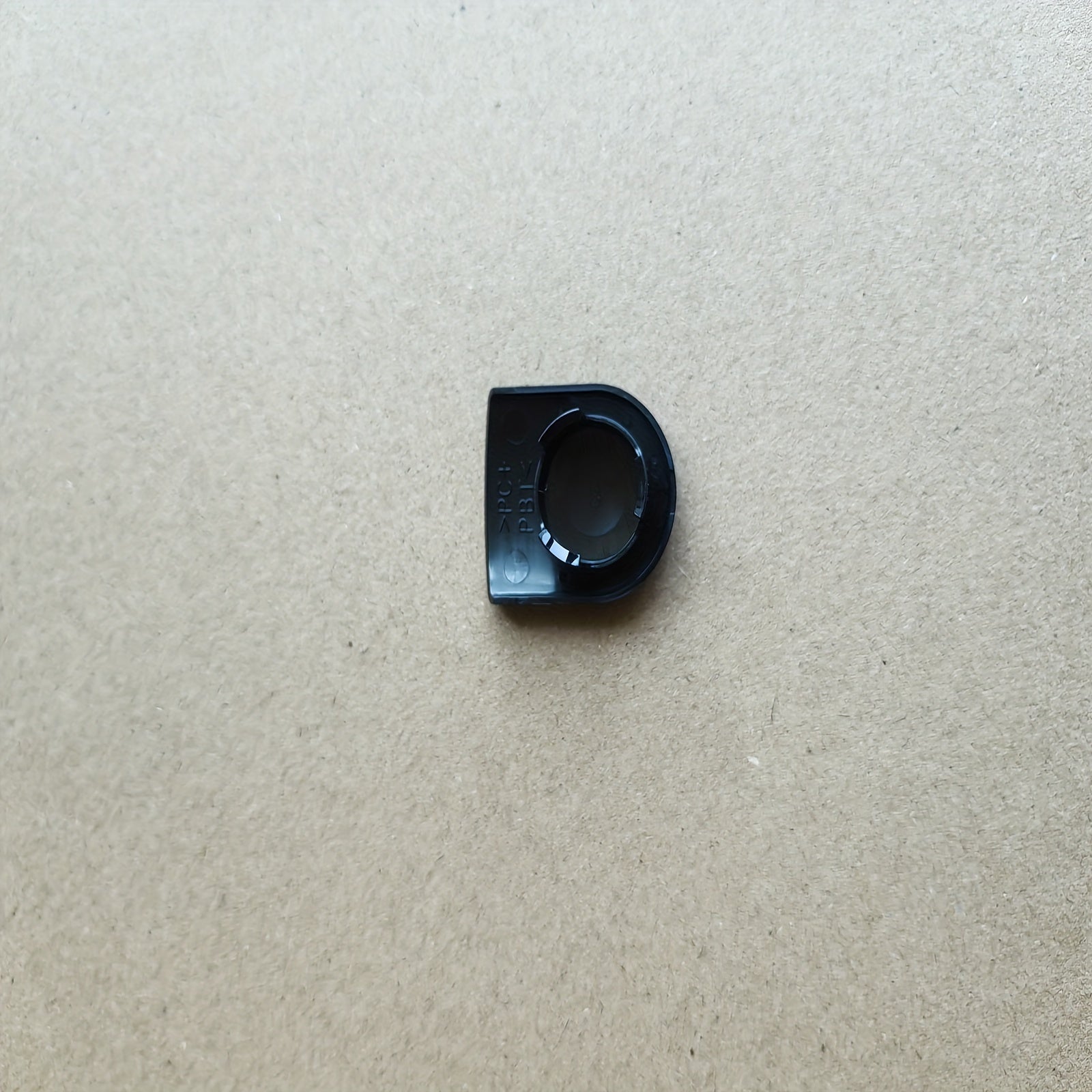 Universal Wiper Arm Head Cap Cover Replacement for Cars and Trucks