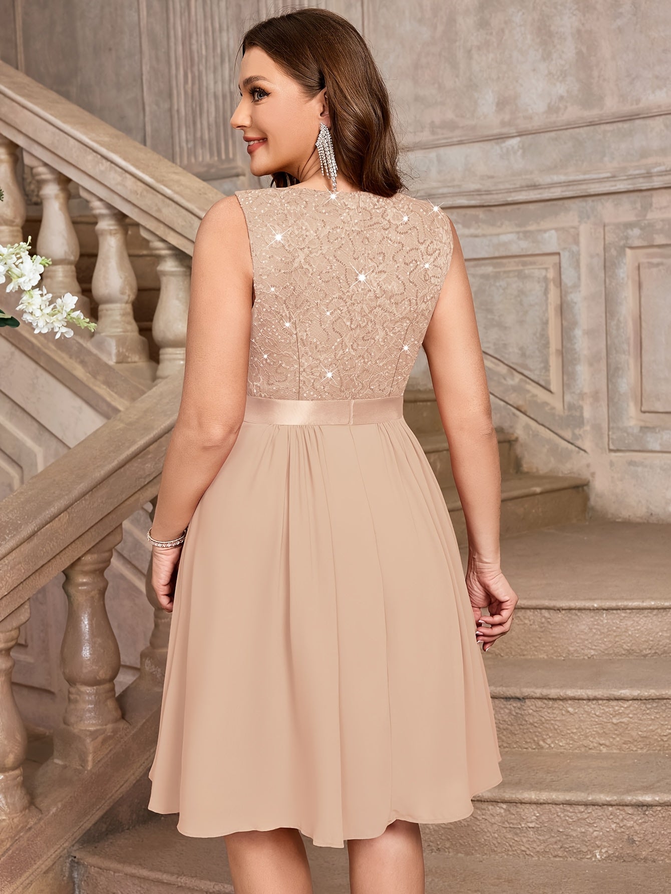 Plus Size V-Neck Sleeveless Chiffon Dress with Lace Ruffle Hem for Women