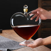 Heart-Shaped Glass Wine Decanter for Valentine's Day and Holiday Gifts