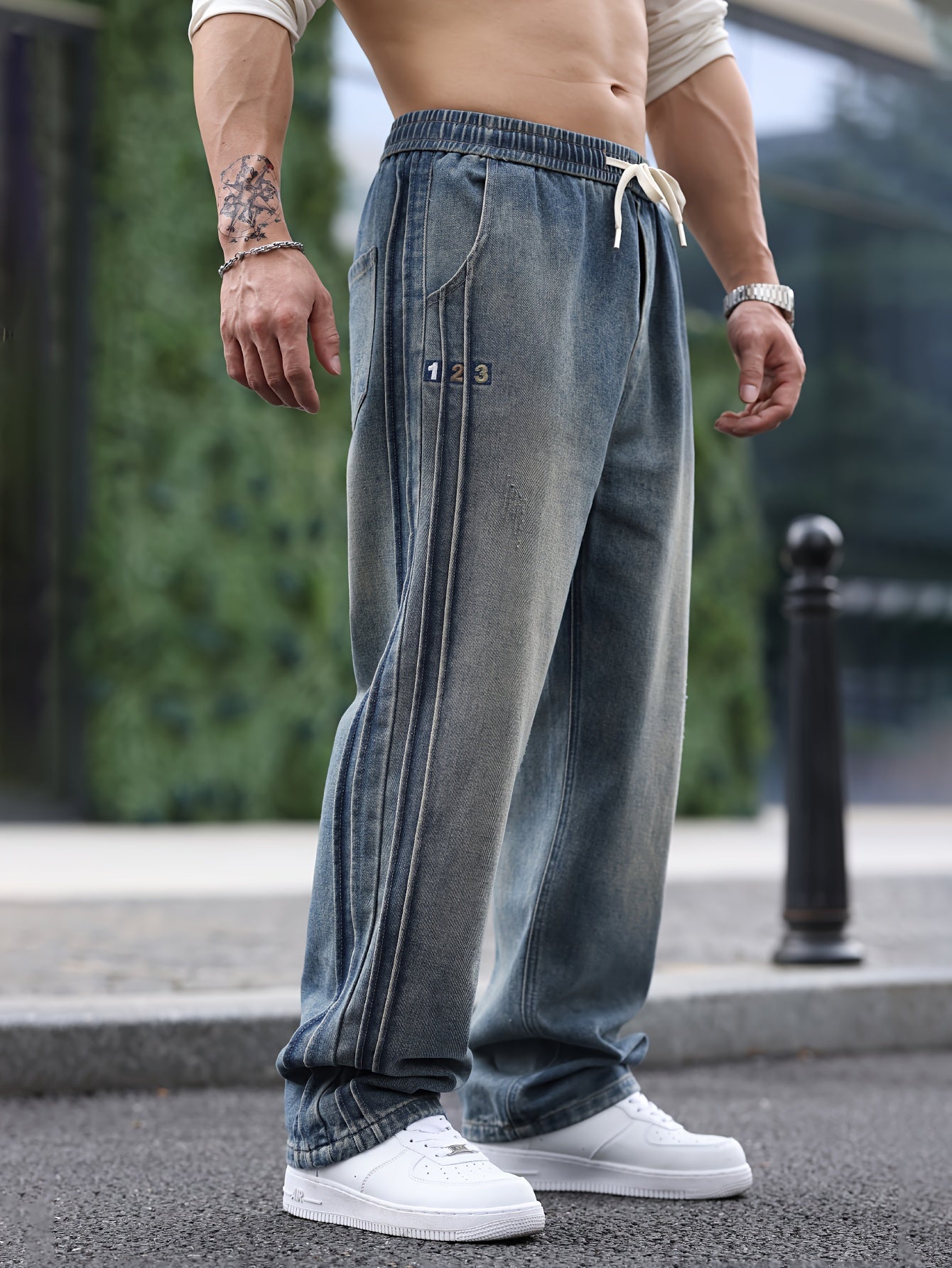 Erkaklar Vintage Ko'k Denim Jins - Retro uslub, qulay moslashuv, tortish bel va keng oyoqlar bilan, aralashma, barcha mavsumlar uchun yuvilishi mumkin.