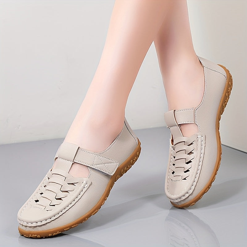 Women's Faux Leather Sandals - Retro Flat Shoes with Non-Slip Straps