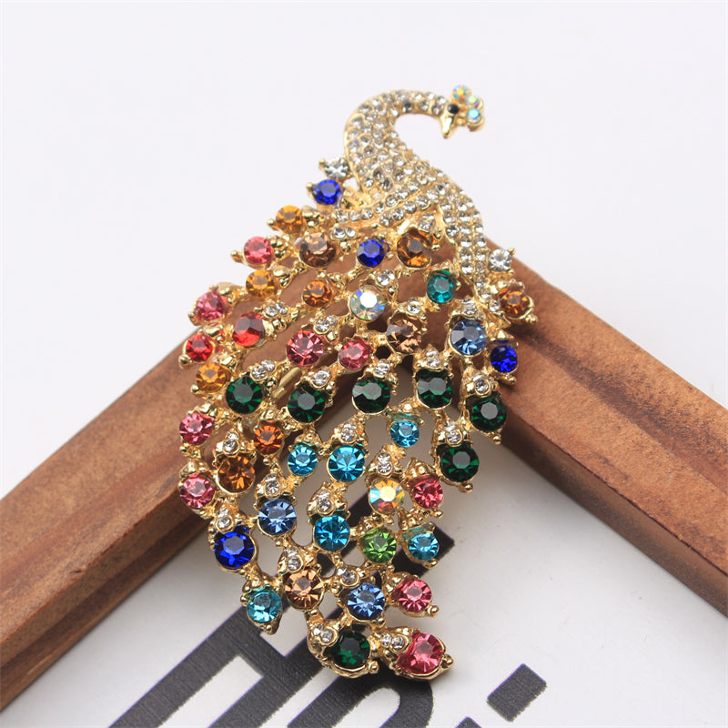 Broche de pavo real con animal pin y cristales de imitación para accesorios de moda para mujeres