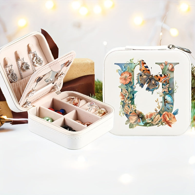 Yolgʻon charm bilan shaxsiylashtirilgan alfavitli flip-top bilan qoplangan, soʻzma-soʻz qoplangan va taqinchoqlarni saqlash uchun quti