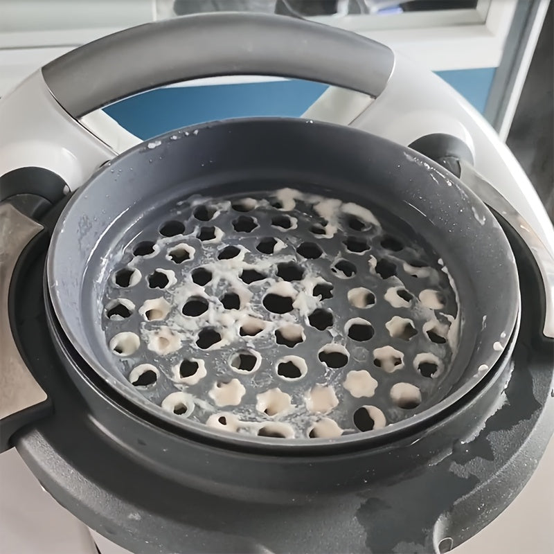 Plastic Flour Sifter with Lid and Batter Dispenser for Baking and Cooking