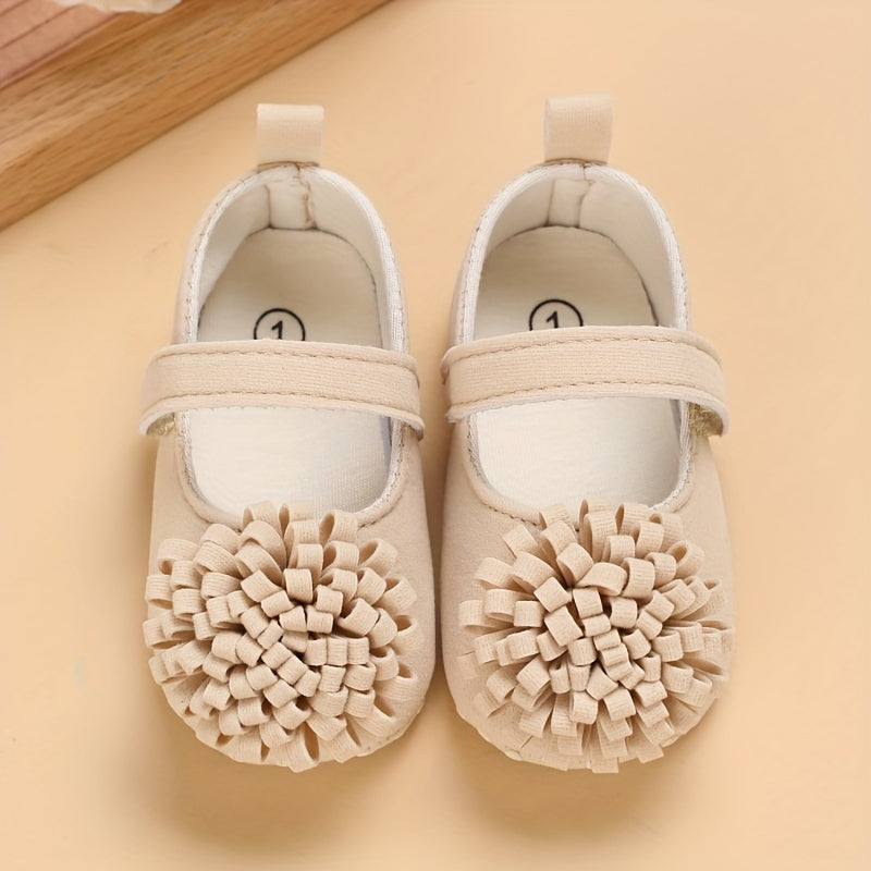 Girls Baby Shoes for First Steps Spring and Autumn Fabric Soft Sole with Flower Decorations