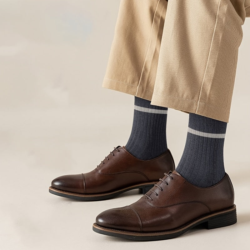 5 juft erkaklar uchun bir rangli siqish ankle paypoqlari sport va tasodifiy kiyim uchun. Havo o'tkazuvchi, namni olib tashlaydigan va hidni oldini oluvchi.