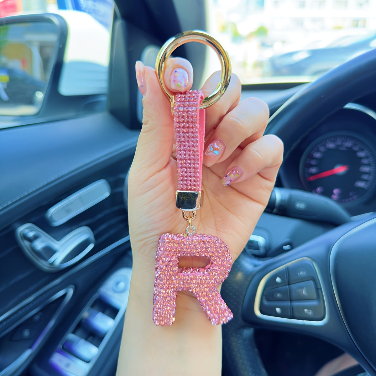 Llavero personalizado con inicial rosa, colgante de aleación con rhinestones para mujeres