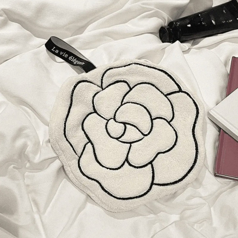 Three-Piece French Camellia Hanging Towels Kitchen Absorbent Polyester Polyacrylate