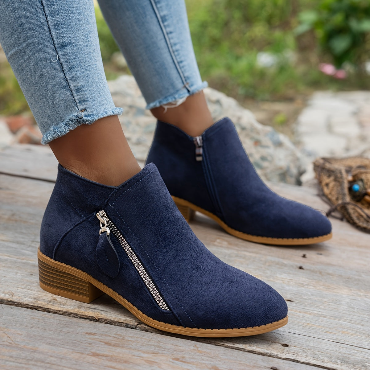 Women's Slip-On Ankle Boots Pointed Toe Winter Zipper Cushioned Sole