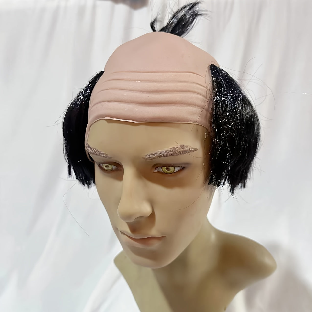 Skin Glue for Bald Heads and Wigs, Shiny Finish, Easy to Apply