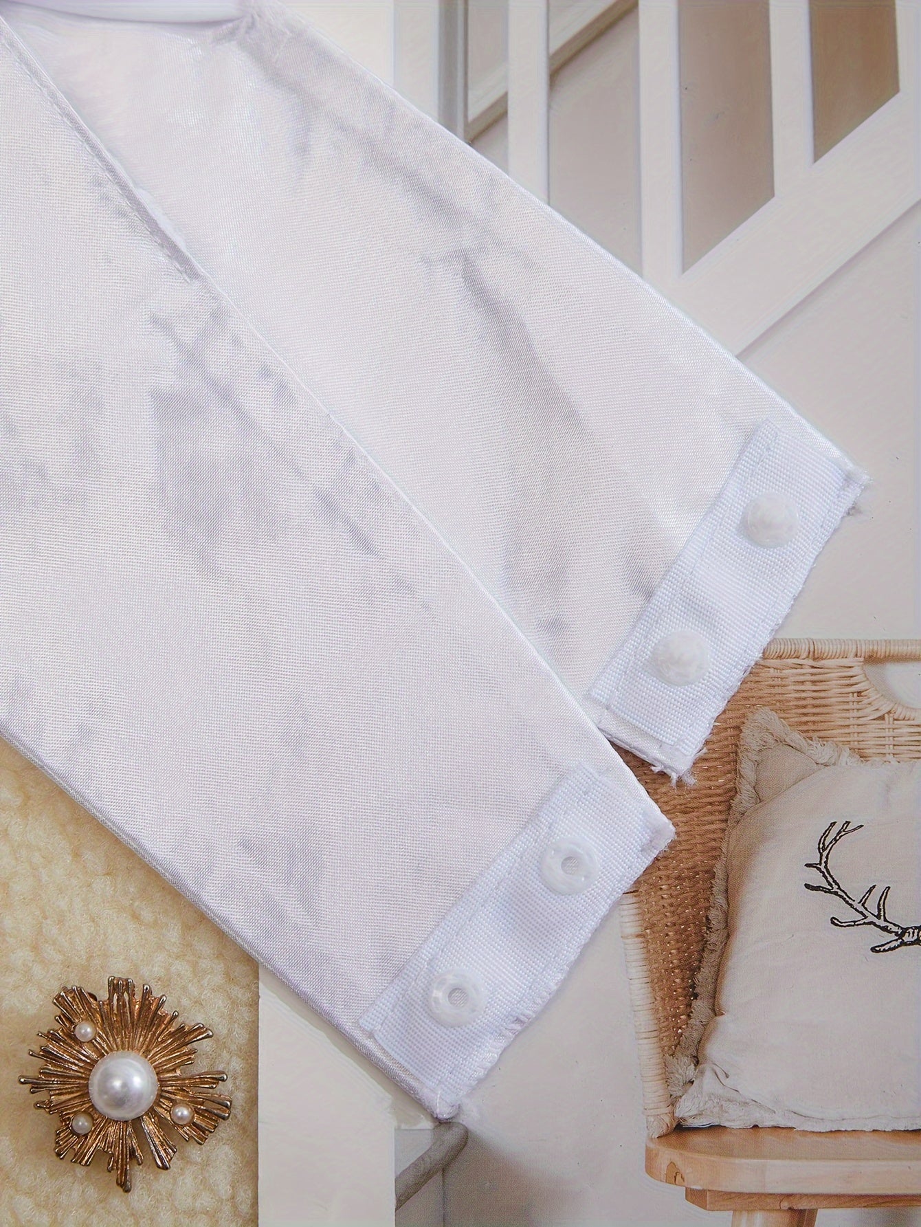 Women's Cosplay Costume Set with Plaid Backless Woven Lash Outfit for Roleplay