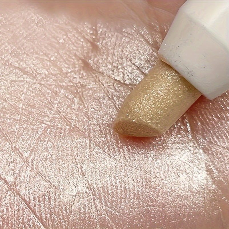 Women Pearlescent Highlighter Eyeshadow Pen Brown Gold Glitter Finish