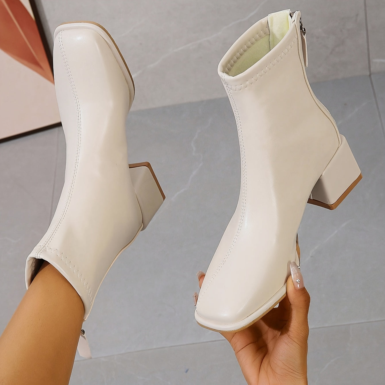 Women's Winter Boots Leather Thick Heel Square Toe Zipper Closure