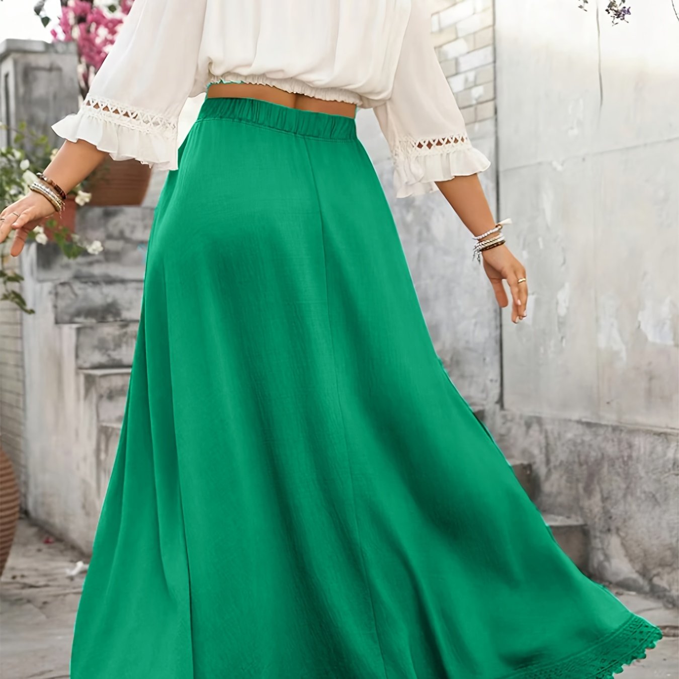 Falda midi de línea A para mujer talla grande con dobladillo de encaje, de tiro alto y color sólido