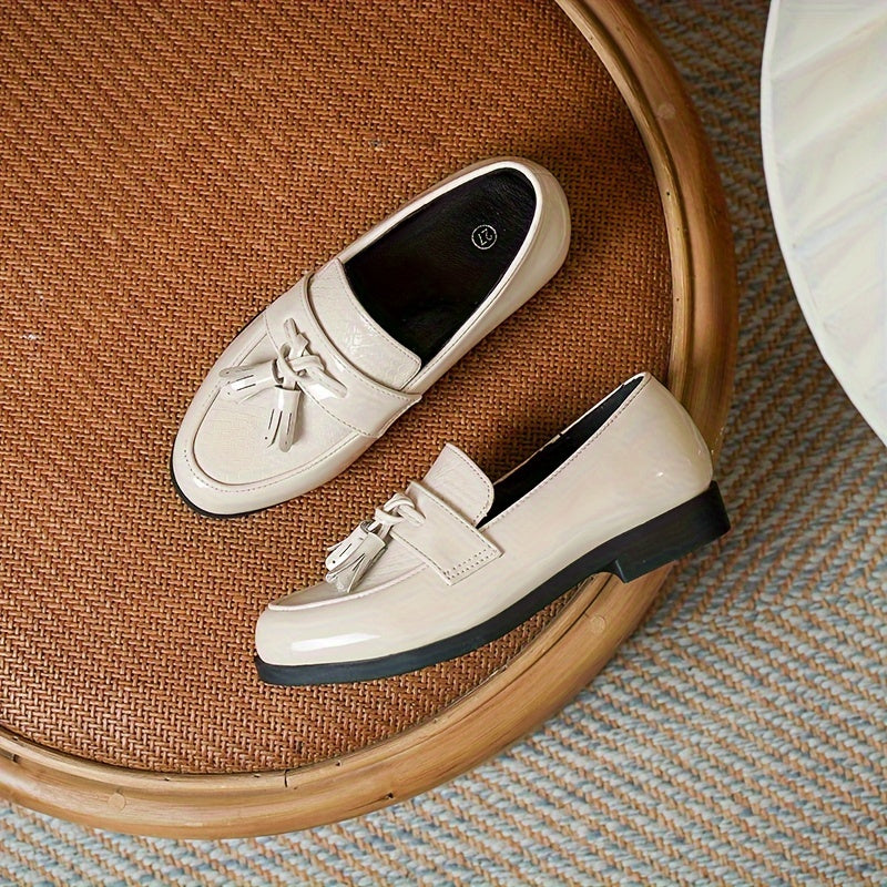 Mocasines casuals negros para hombre con suela de TPR antideslizante y detalle de borla