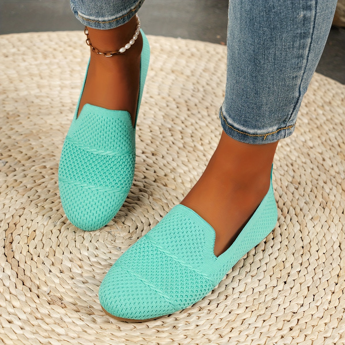 Women's Knitted Flat Shoes Breathable Slip-On Casual Flats