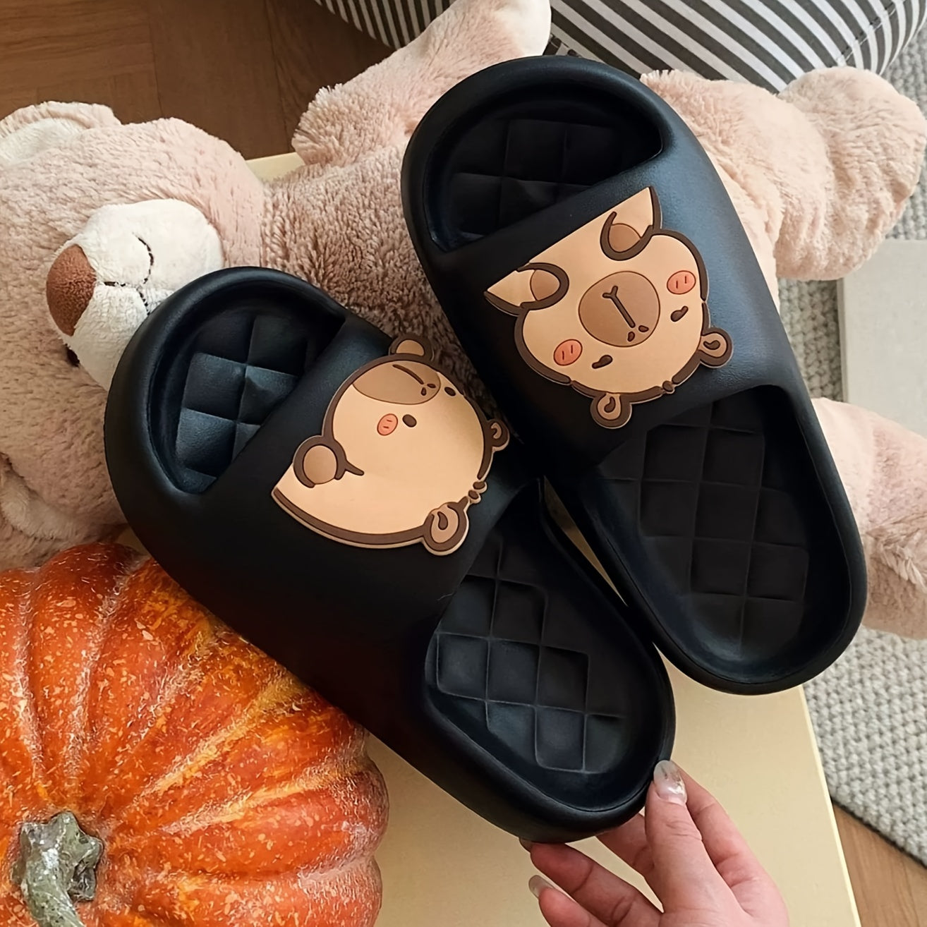 Women's Cute Cartoon Bear EVA Slide Sandals Non-Slip Indoor Outdoor