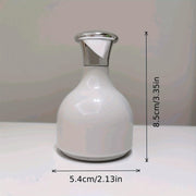 Мини-устройство для льдового компресса для лица, тонизирования и массажа, уменьшает поры и успокаивает кожу, беспроводное с индивидуальным конденсационным материалом, элегантный белый дизайн.