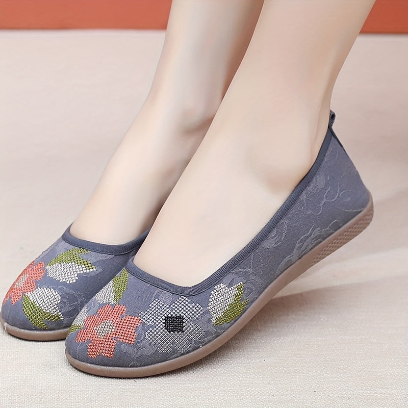 Women's Casual Shoes Soft Sole Slip-On Flat Floral Design