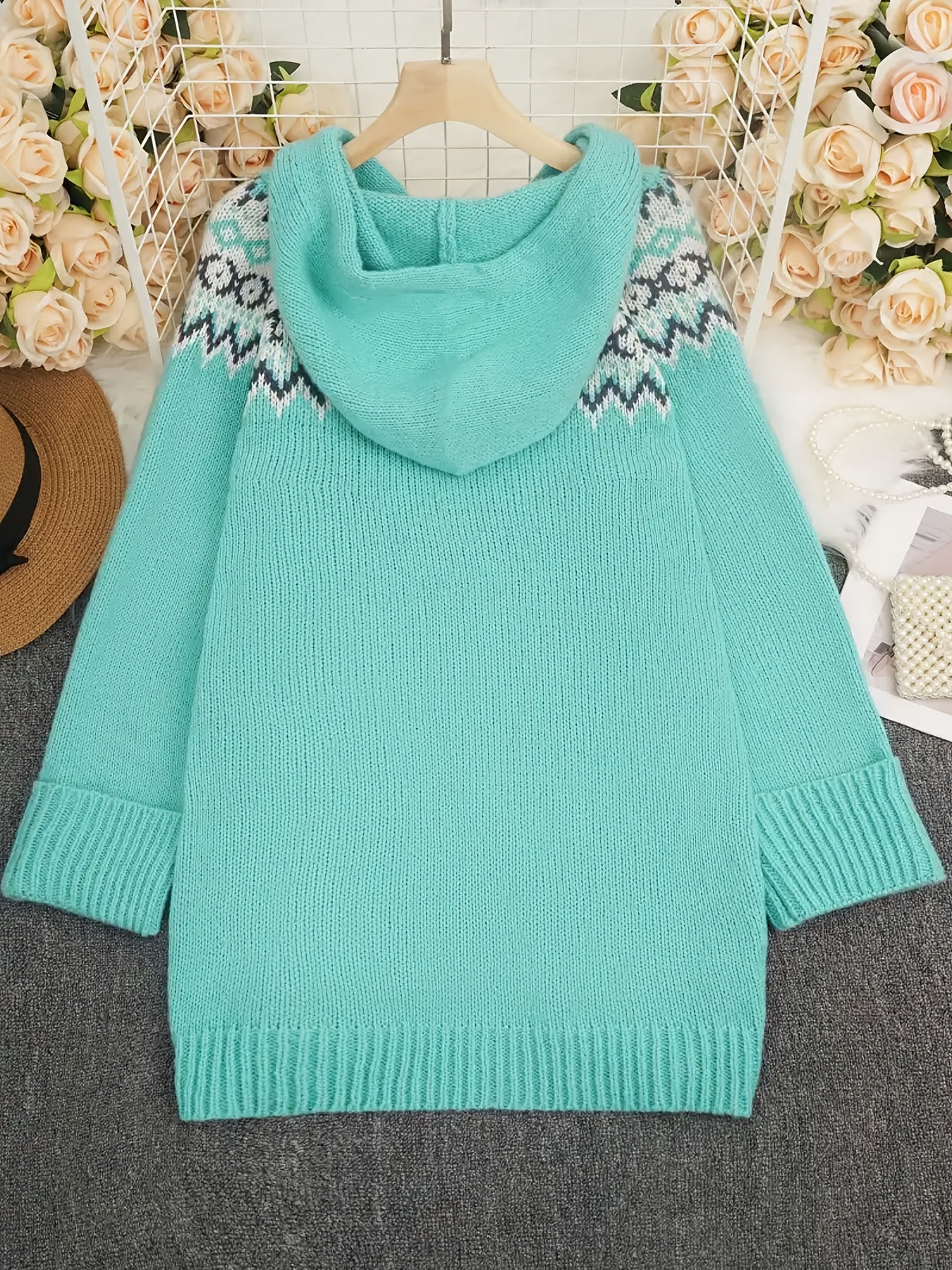 Plus Size Women's Geometric Pattern Hooded Cardigan Long Sleeve Winter Coat with Pockets