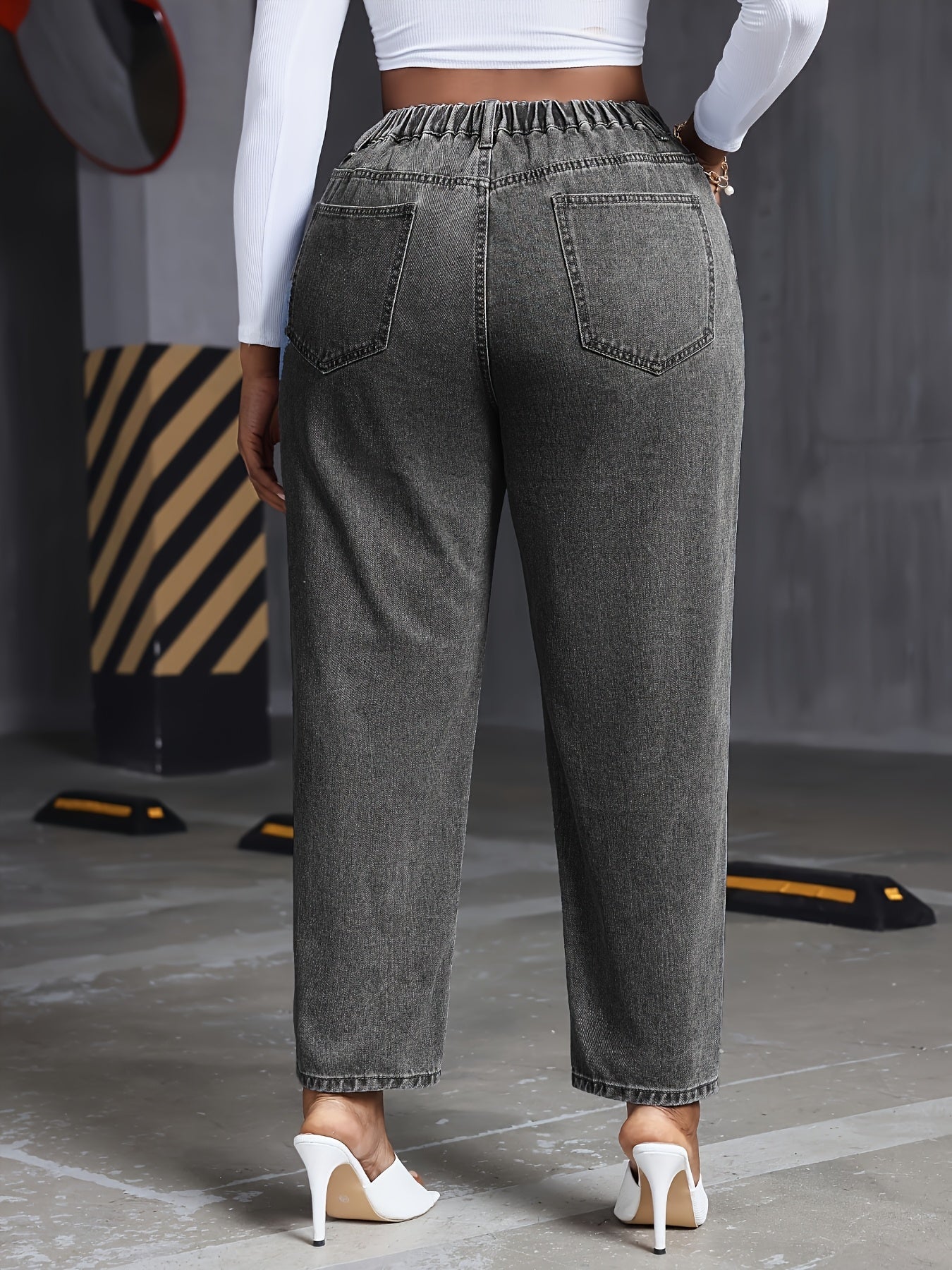 Plus Size Women's Tapered Jeans High Waisted Light Blue Denim