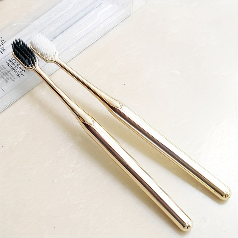 1 yoki 2 ta yumshoq tish cho'tkasi, samarali og'iz parvarishi uchun bambuk ko'mir tolalari bilan uyda.