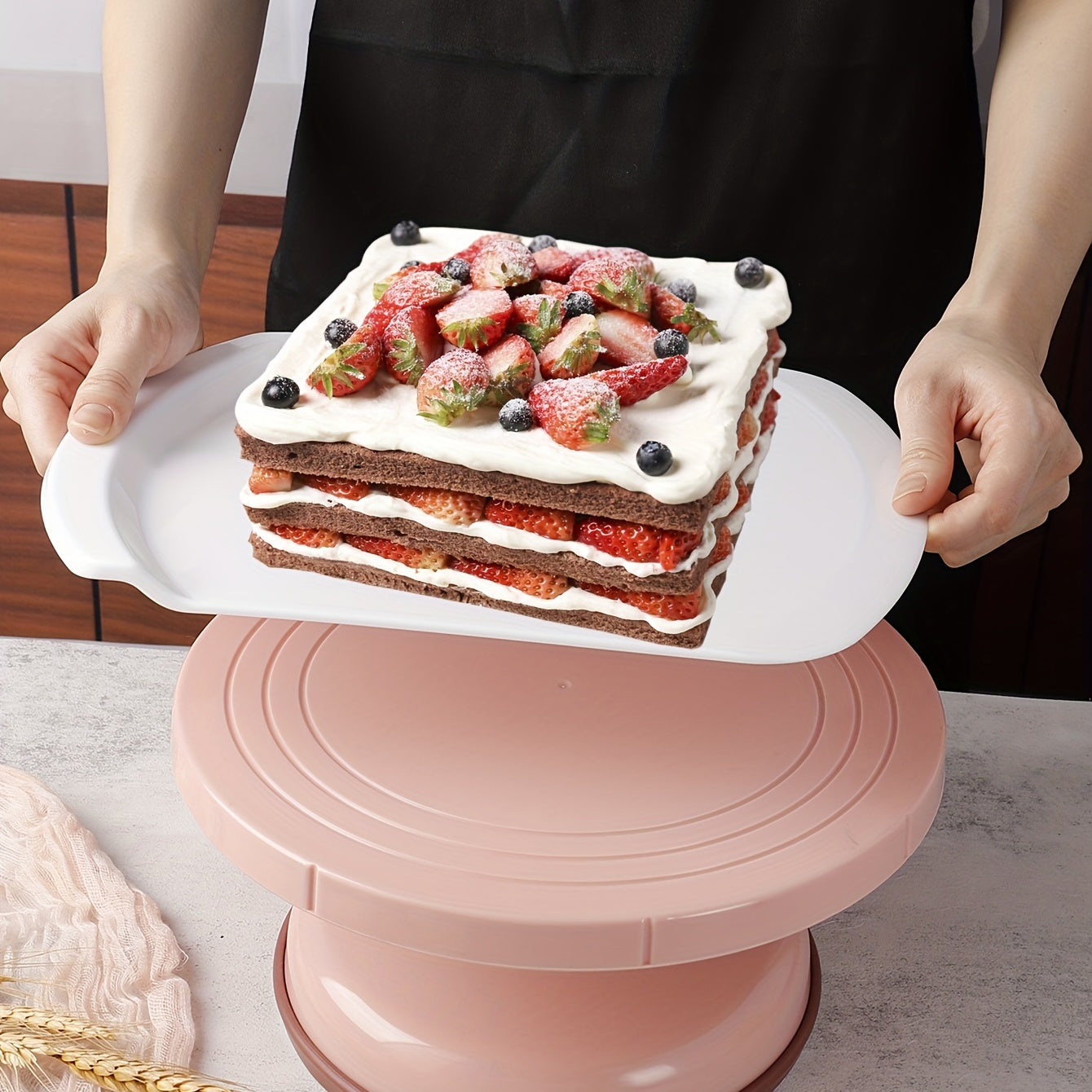 Tort xavfsizligini ko'taruvchi o'tkazish shoveli, plastmassa pechenye spatulası, 32 sm non va pizza xamirini kesuvchi