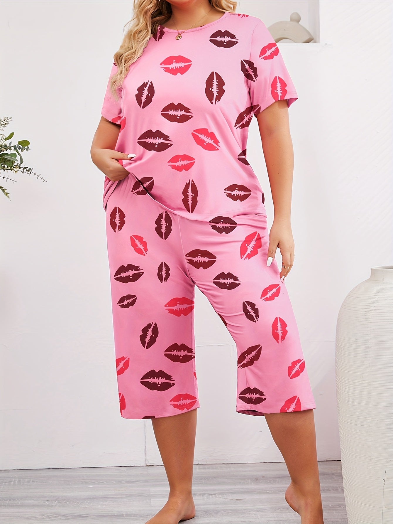 Women's Plus Size Pajama Set Shorts Sleeve Lounge Wear Capri Pants