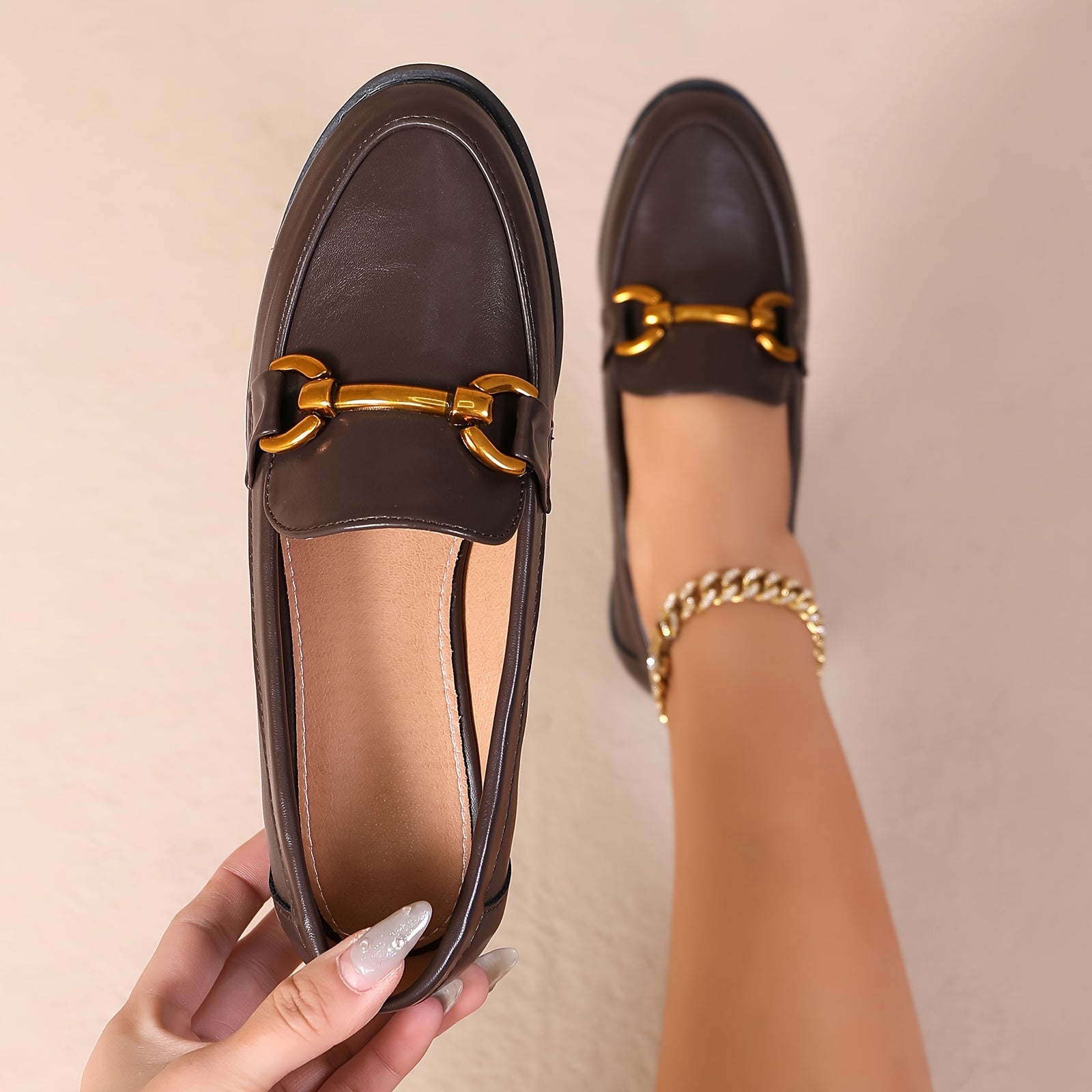 Women's Retro Faux Leather Penny Loafers Slip-On Shoes for Casual and Dressy Wear