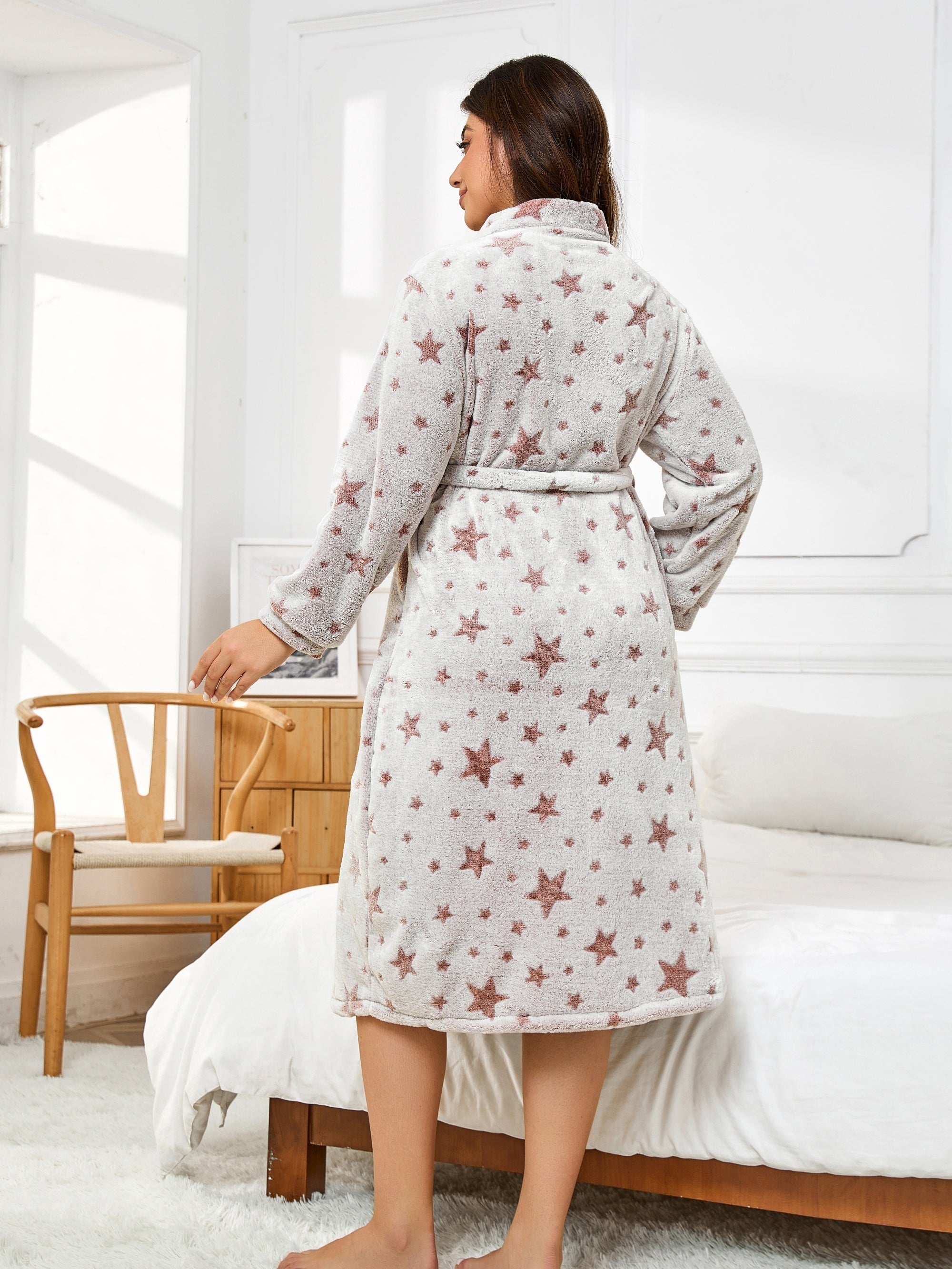 Women's Plus Size Fleece-Lined Star Print Robe for Home Wear