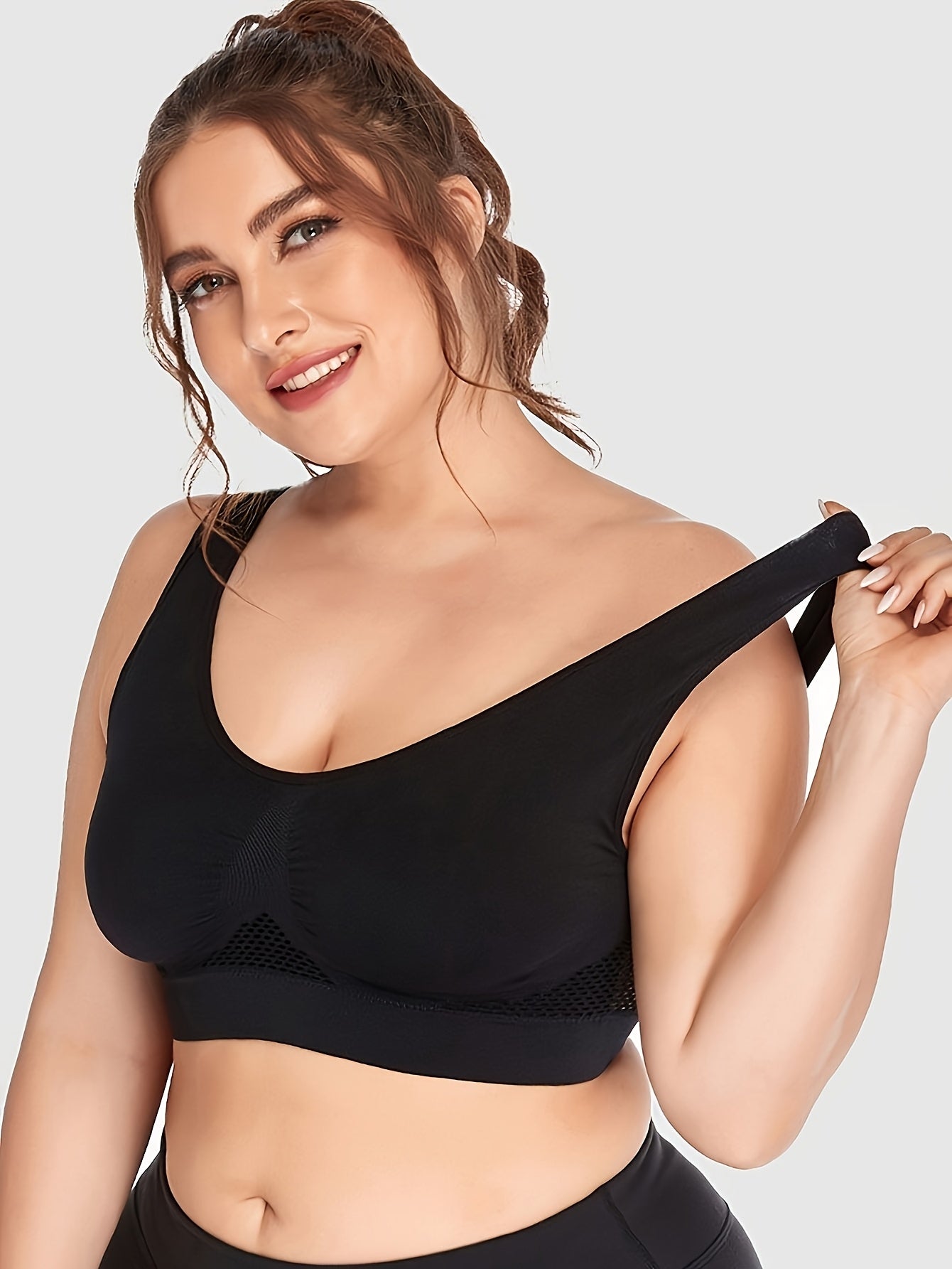 Women's Plus Size Mesh Sports Bra Breathable Underwire Yoga Top
