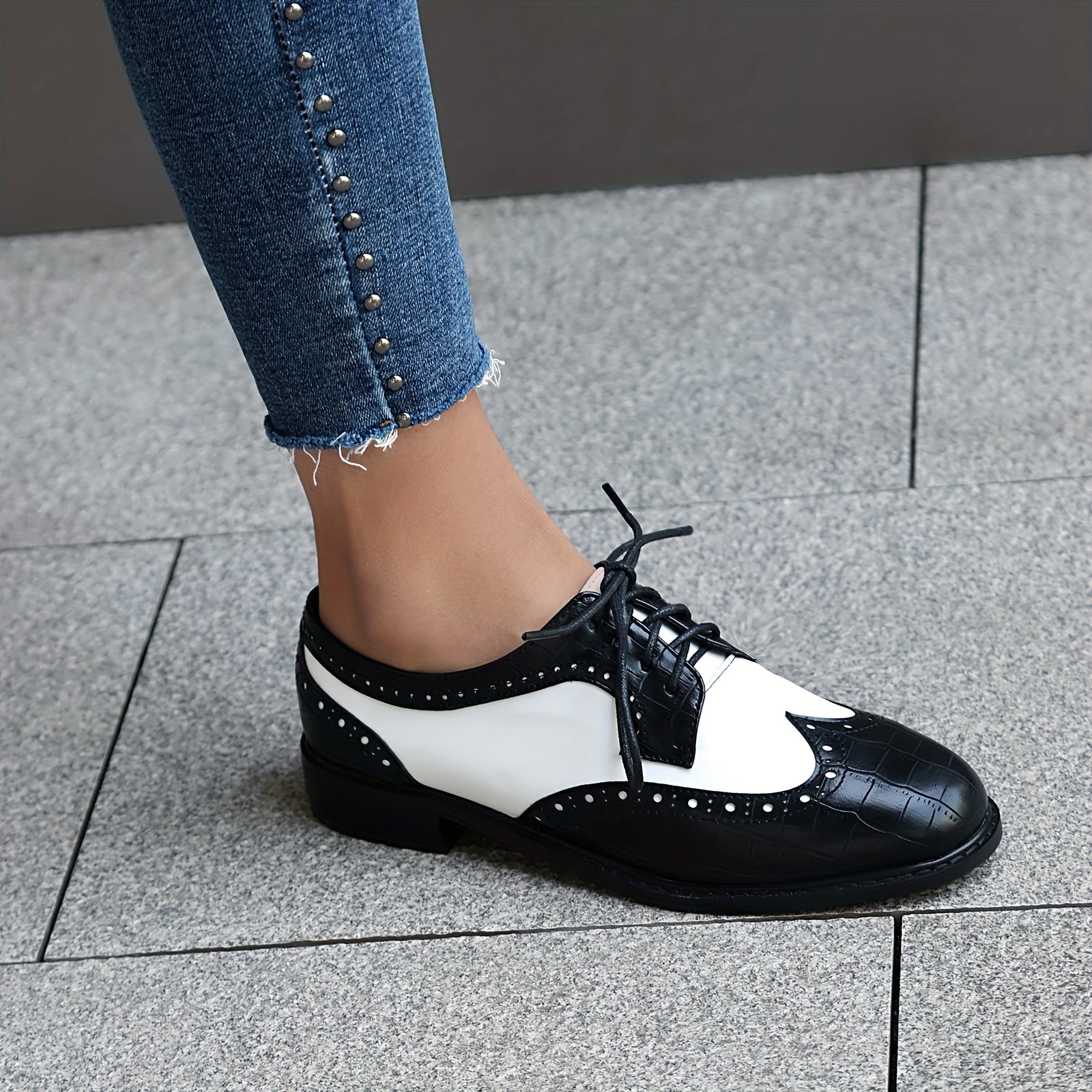 Women's Black White Brogue Loafers Leather Low Heel Casual Shoes Size 45
