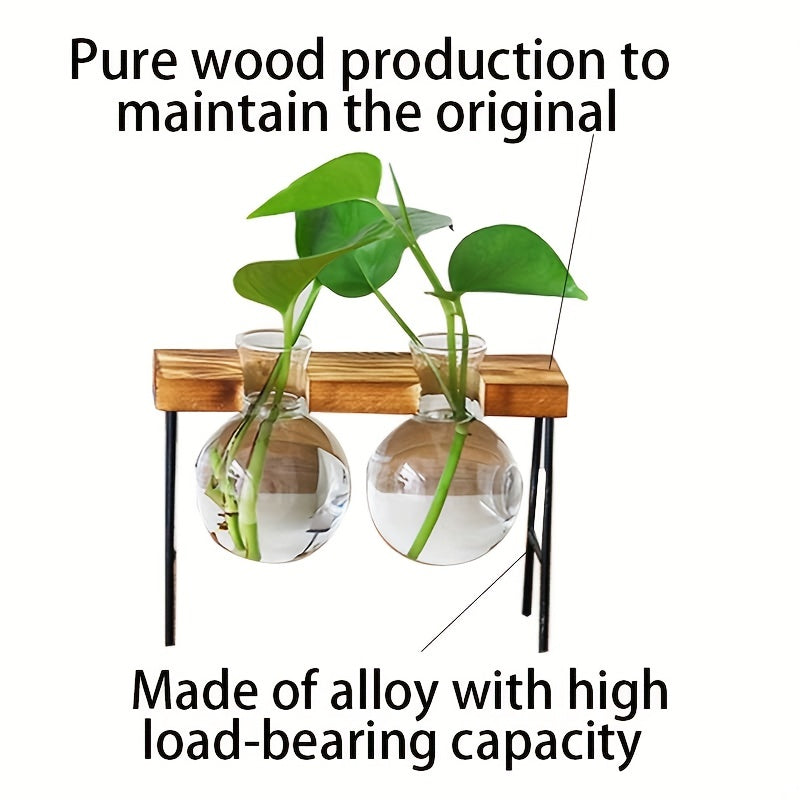 Shaffof shisha vaza yashash xonasi, ofis yoki o'qish xonasi uchun. Soxta gullar bilan ijodiy ish stoli bezak sifatida ishlatilishi mumkin.