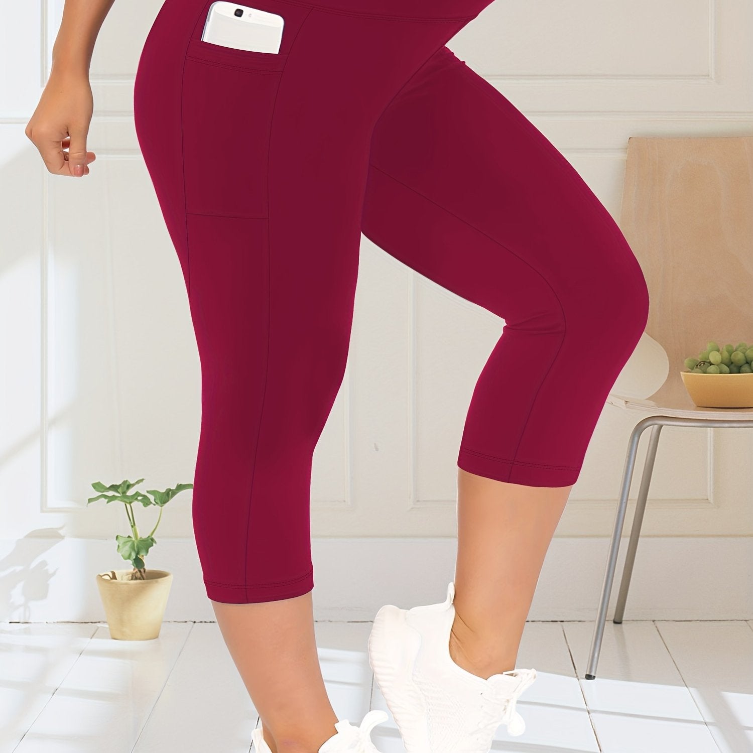 Plus Size High-Waist Stretchy Capri Leggings Navy Blue with Pockets