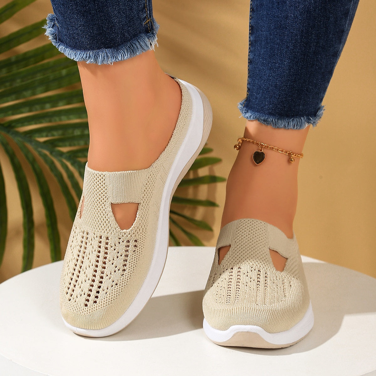 Women's Mesh Slip-On Sandals with Cut-Out Design Black White Casual
