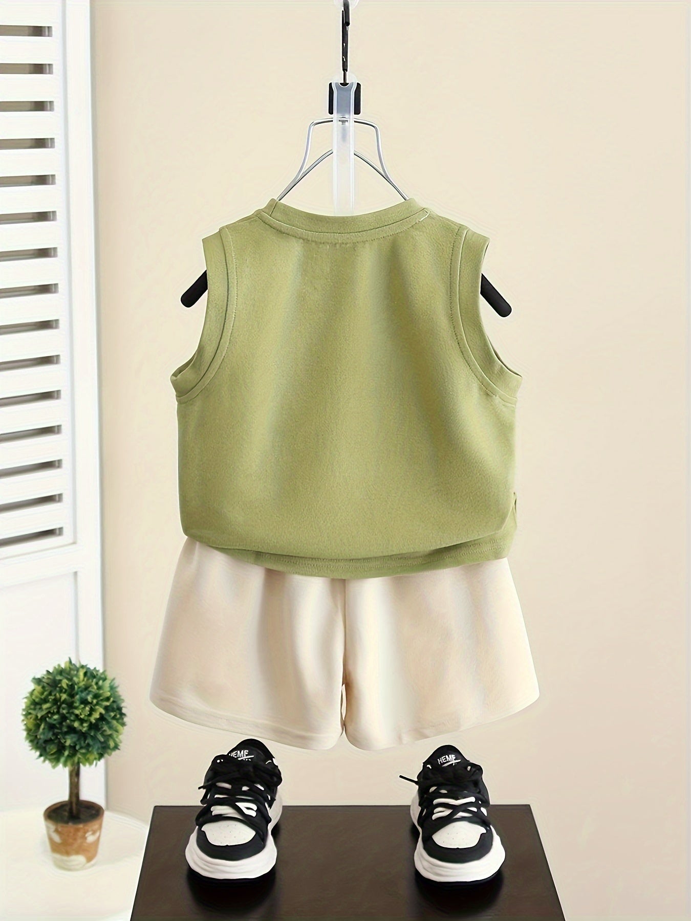 Baby Boy Summer Outfit 2-Piece Cotton Set Sleeveless Vest Shorts Green Beige